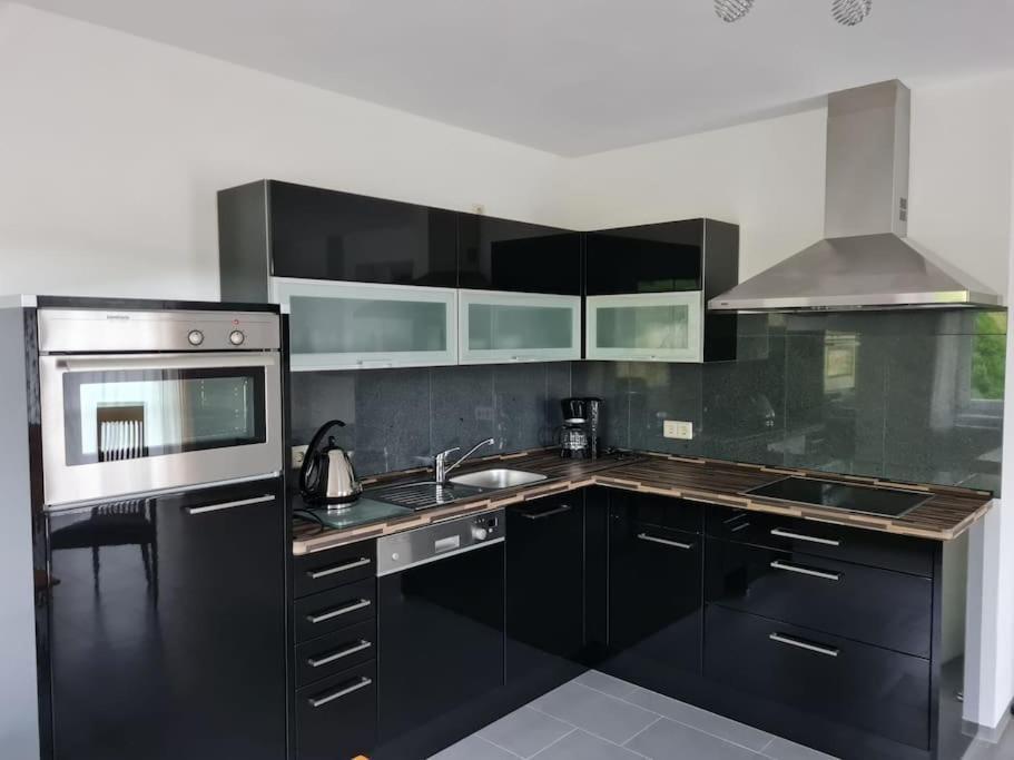 Ferienwohnung Panoramablick Бад-Мергентхайм Экстерьер фото